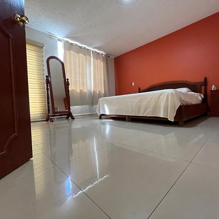 Beautiful Private House In The Downtown With 3 Floors Villa Tepatitlan de Morelos Bagian luar foto