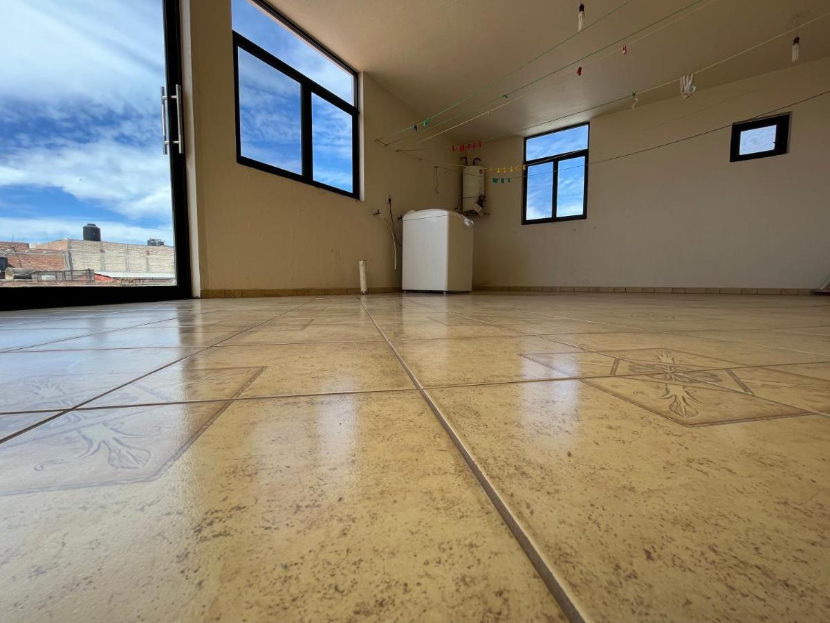 Beautiful Private House In The Downtown With 3 Floors Villa Tepatitlan de Morelos Bagian luar foto